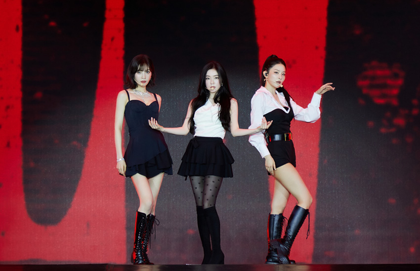 ภาพบรรยากาศคอนเสิร์ต SMTOWN LIVE IN BANGKOK ฉลอง 30 ปี SM Entertainment ที่ราชมังคลากีฬาสถาน 3