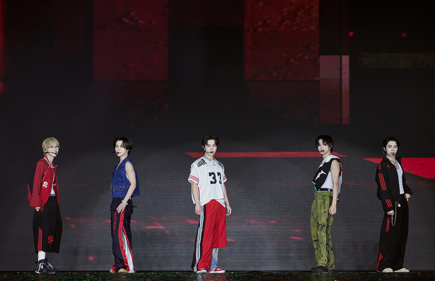 ภาพบรรยากาศคอนเสิร์ต SMTOWN LIVE IN BANGKOK ฉลอง 30 ปี SM Entertainment ที่ราชมังคลากีฬาสถาน 6