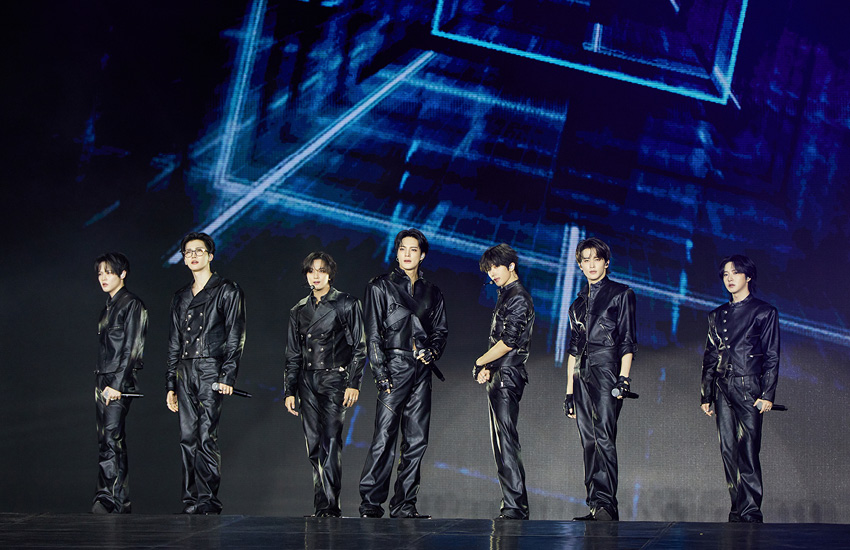 ภาพบรรยากาศคอนเสิร์ต SMTOWN LIVE IN BANGKOK ฉลอง 30 ปี SM Entertainment ที่ราชมังคลากีฬาสถาน 7