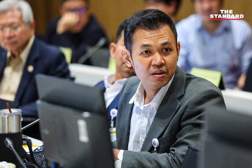 การประชุมคณะกรรมาธิการวุฒิสภา ถกปม ‘ประกันสังคม’ และประชาพิจารณ์ล่าช้า 8