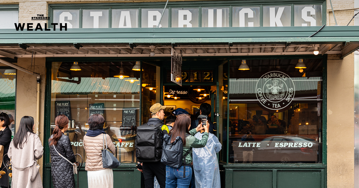 ร้าน Starbucks ในสหรัฐฯ ท่ามกลางการแข่งขันที่ดุเดือดจากแบรนด์กาแฟที่ถูกและใหม่กว่า