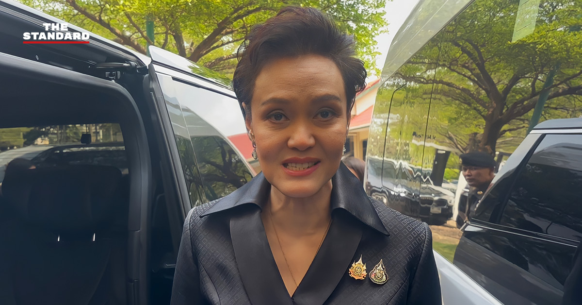 ศุภจี สุธรรมพันธุ์ รัฐมนตรีว่าการกระทรวงพาณิชย์ แถลงข่าวเรื่องมาตรการภาษีสหรัฐฯ