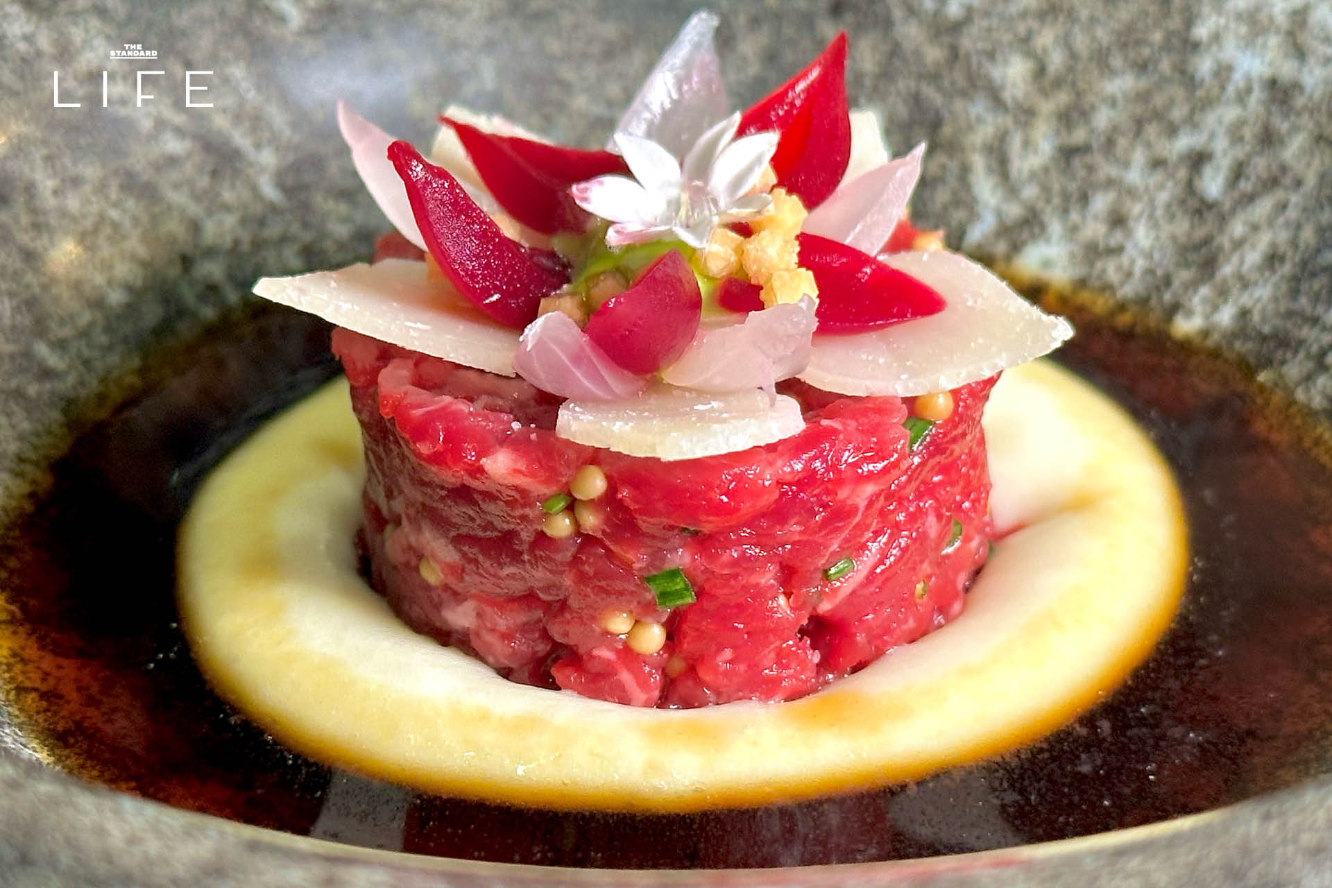 ภาพรวมประสบการณ์ Table1749 ดินเนอร์ป๊อปอัพ เลือกเมนูผ่านการ ดมกลิ่น พร้อมอาหาร 4 คอร์สโดยเชฟมิชลินสตาร์ 7