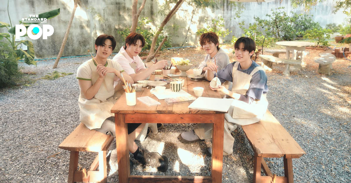 จินอุค และ ภูธัชชัย วง BUS ร่วมกับ ตี๋ตี๋ และ ป๋อ ในภาพโปรโมตเพลง Take Our Time ประกอบซีรีส์ ด้วงกับเธอ