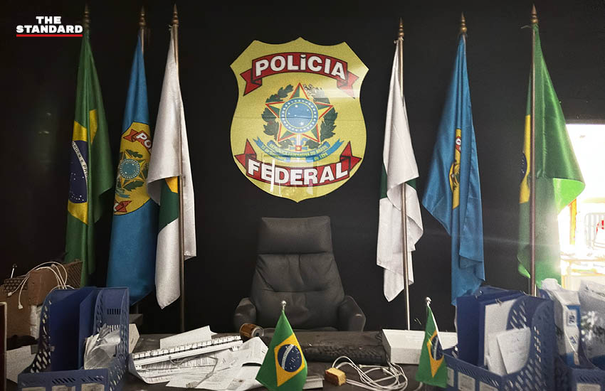 ทหารและตำรวจไทยนำคณะสื่อมวลชนไทยและต่างชาติเข้าตรวจสอบอาณาจักรสแกมเมอร์ข้ามชาติบริเวณชายแดนจังหวัดสุรินทร์ 2