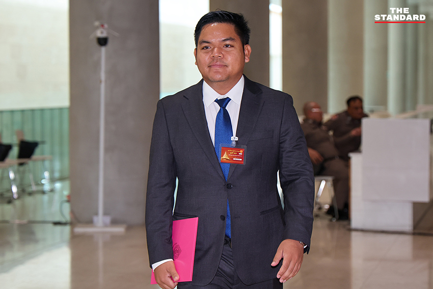 ภาพ สส.ชุดที่ 27 ทยอยเข้ารายงานตัวที่อาคารรัฐสภา โดยมี สุชาดา ซางแทนทรัพย์ สส.ชัยภูมิ พรรคภูมิใจไทย เป็นคนแรก 11