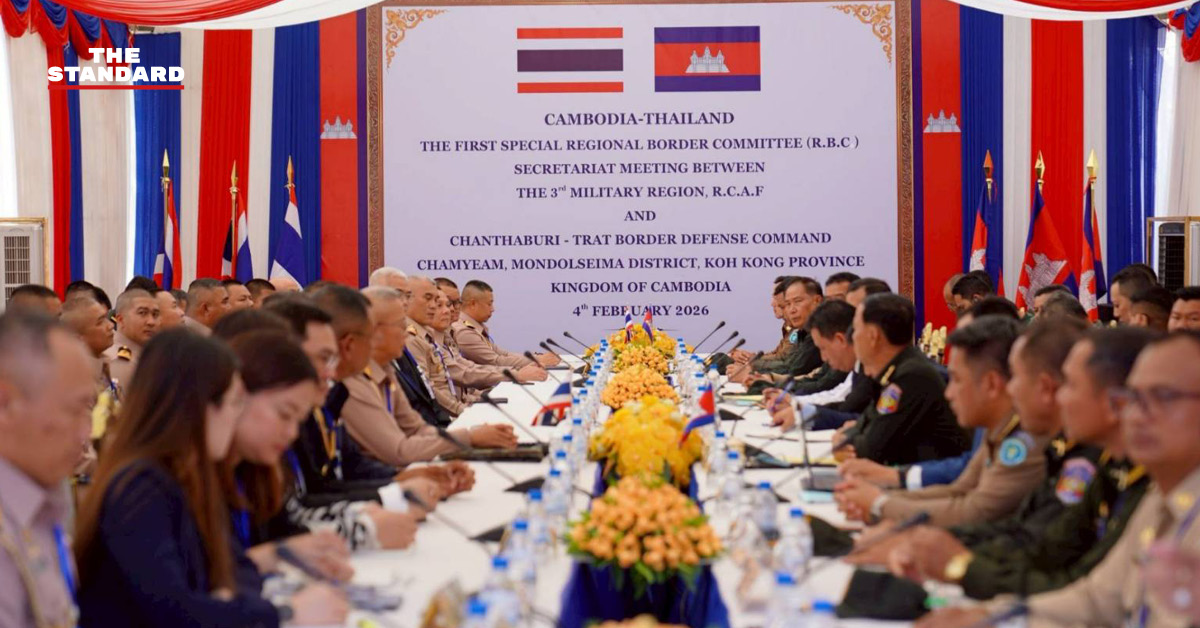 พล.ร.ต. ปารัช รัตนไชยพันธ์ โฆษกกองทัพเรือ แถลงข่าวการประชุม RBC ไทย-กัมพูชา สมัยพิเศษ