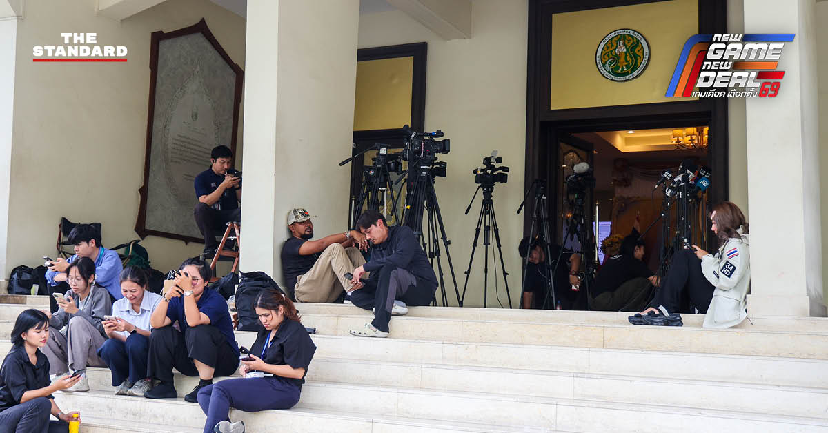 ภาพ ร.อ. ธรรมนัส พรหมเผ่า รองนายกรัฐมนตรีและรัฐมนตรีว่าการกระทรวงเกษตรและสหกรณ์