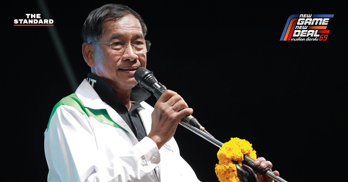 ร.อ. ธรรมนัส พรหมเผ่า และ พล.ต.ท. คำรณวิทย์ ธูปกระจ่าง หรือ บิ๊กแจ๊ส โบกธงพรรคกล้าธรรม หาเสียงที่ปทุมธานี