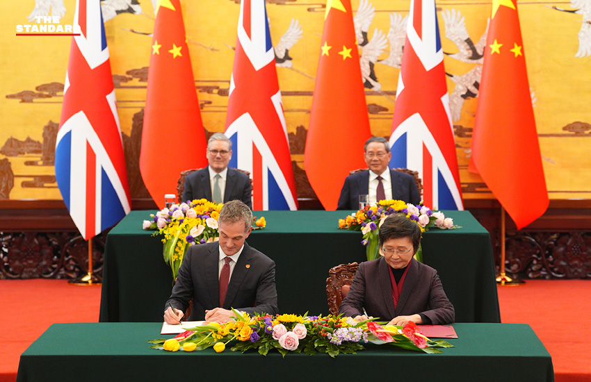 นายกรัฐมนตรี เคียร์ สตาร์เมอร์ แห่งสหราชอาณาจักร ขณะเยือนประเทศจีนเพื่อหารือและลงนามข้อตกลงการลงทุน 6