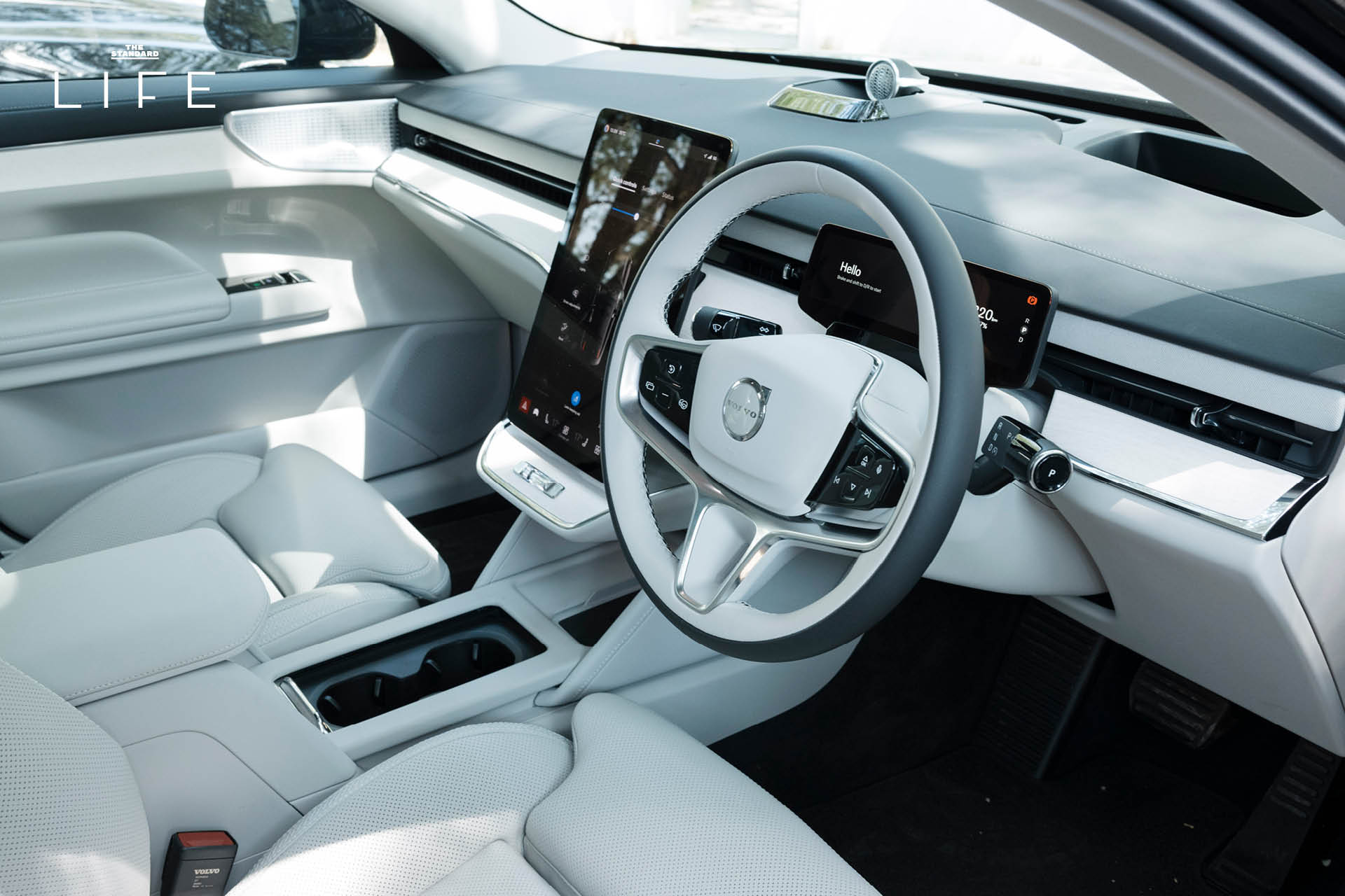 Volvo ES90 ซีดานไฟฟ้าที่บาลานซ์ดีไซน์ ความสบายและสมรรถนะอย่างมีชั้นเชิง 7