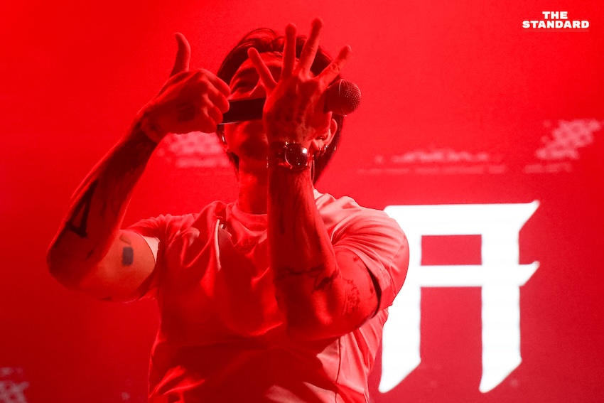 บรรยากาศ Voter Concert ที่ลานหอศิลปฯ กรุงเทพฯ ผู้คนร่วมกิจกรรมรณรงค์ เลือกตั้ง-ประชามติ 2