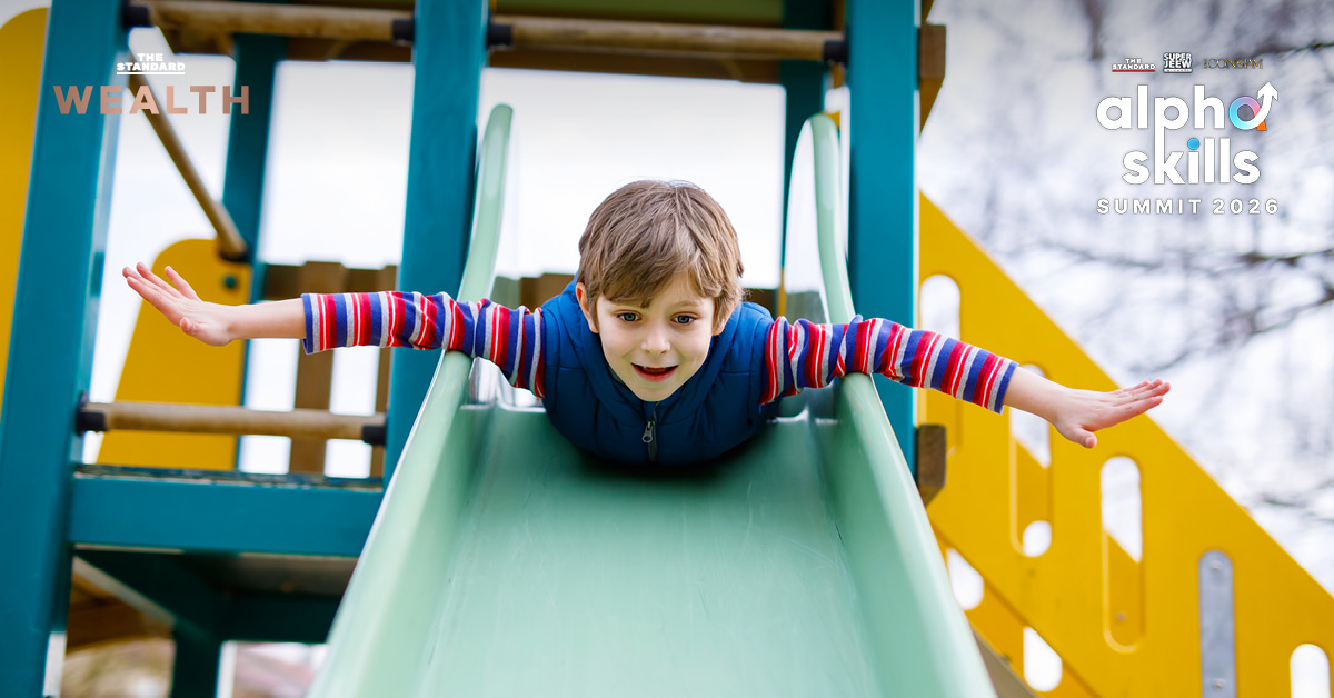 เงิน 2 ล้านบาทที่เคยซื้อรถปอร์เช่ได้ กลายเป็นแค่ค่าเทอม 1 ปีในนิวยอร์ก หลังโรงเรียนเอกชนพากันปรับราคาขึ้นทำสถิติใหม่