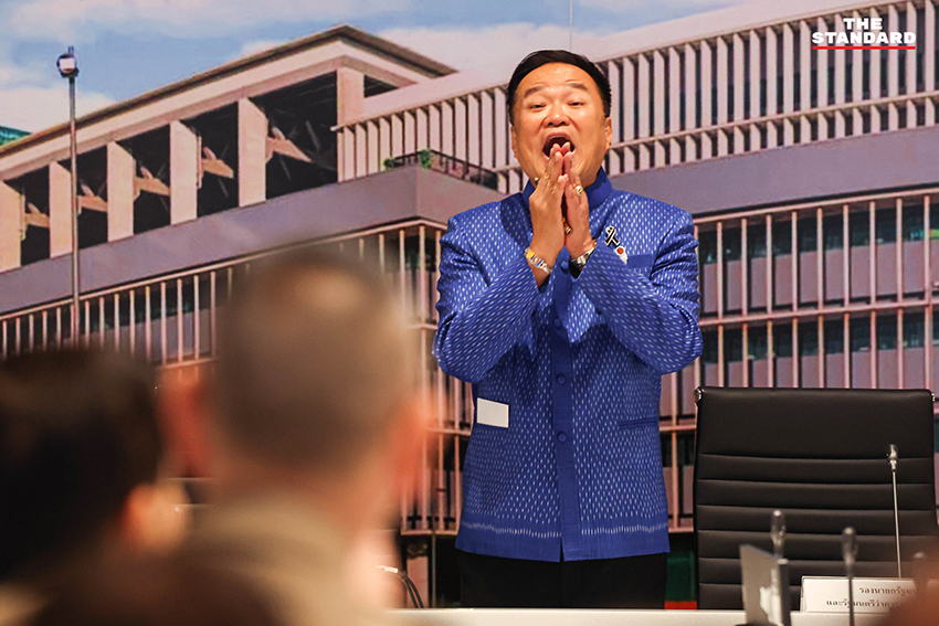 นายกฯ นั่งโต๊ะ ศบก.  สั่งเช็กทั้งระบบ ปมน้ำมันหาย คุมส่งออก-สกัดกำไรเกินควร