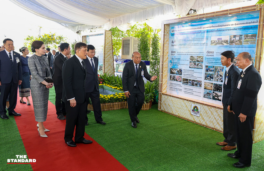 king-queen-laos-visit-day3-huay-son-huay-sua-center
