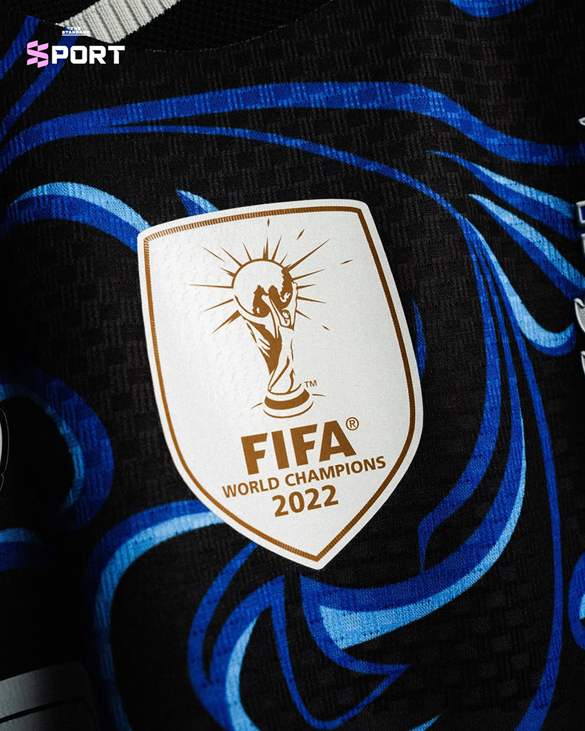 ชุดเยือน adidas สำหรับ ฟุตบอลโลก 2026 ในดีไซน์ย้อนยุค 90s พร้อมโลโก้ Trefoil อันเป็นเอกลักษณ์ 11