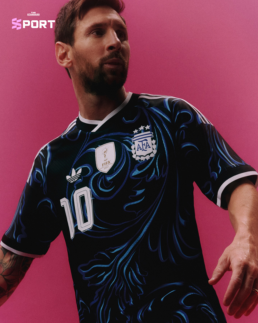 ชุดเยือน adidas สำหรับ ฟุตบอลโลก 2026 ในดีไซน์ย้อนยุค 90s พร้อมโลโก้ Trefoil อันเป็นเอกลักษณ์ 2