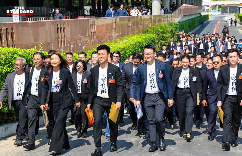 ดร. เพตรา อัลเดอร์แมน นักวิเคราะห์การเมืองไทย ให้สัมภาษณ์ถึงอนาคตการเมืองไทยหลังการเลือกตั้ง 2569 12