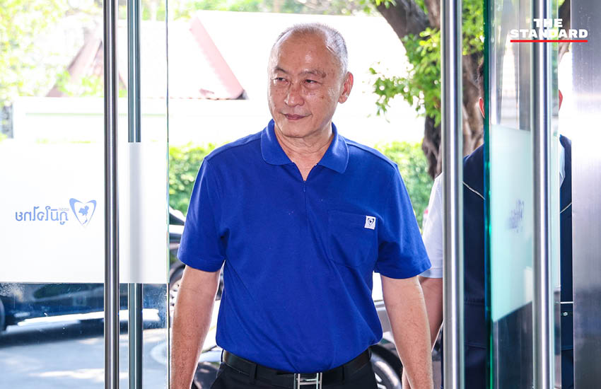 อนุทิน ชาญวีรกูล หัวหน้าพรรคภูมิใจไทย แถลงข่าวส่งรายชื่อ ครม. ตรวจสอบคุณสมบัติ 19