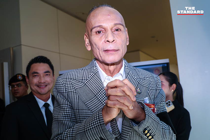 นายอนุทิน ชาญวีรกูล หัวหน้าพรรคภูมิใจไทย นำคณะ สส. ของพรรค จำนวน 191 คน เข้ารายงานตัวต่อสภาผู้แทนราษฎร 2