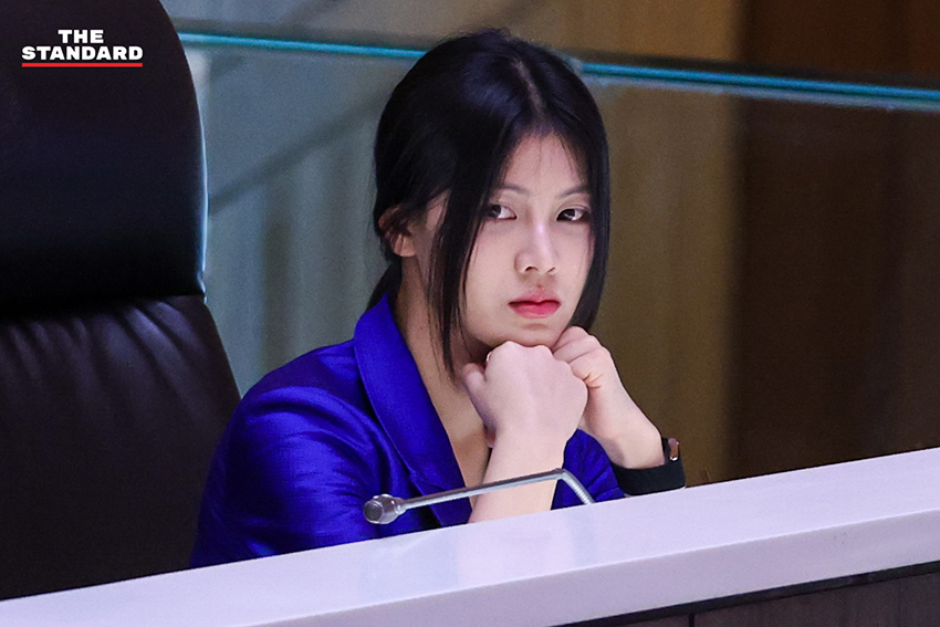 ภาพ สส. อภิปรายคุณสมบัติ อนุทิน ชาญวีรกูล และ ณัฐพงษ์ เรืองปัญญาวุฒิ ในการประชุมสภาผู้แทนราษฎร ก่อนลงมติเลือกนายกรัฐมนตรี 15