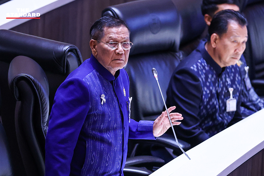 ภาพ สส. อภิปรายคุณสมบัติ อนุทิน ชาญวีรกูล และ ณัฐพงษ์ เรืองปัญญาวุฒิ ในการประชุมสภาผู้แทนราษฎร ก่อนลงมติเลือกนายกรัฐมนตรี 16