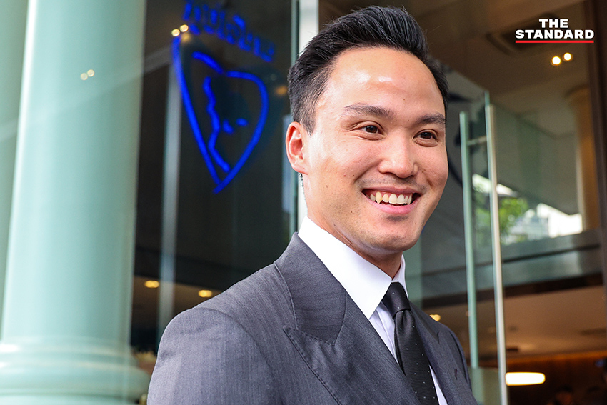 นายกฯ อนุทิน ชาญวีรกูล แถลงข่าวกรณีสั่งสอบกักตุนน้ำมันและเร่งตรวจสอบคุณสมบัติ ครม. 2