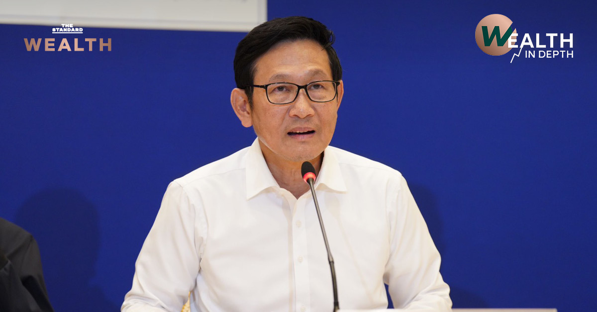 ภาพ อรรถพล ฤกษ์พิบูลย์ รัฐมนตรีว่าการกระทรวงพลังงาน ชี้แจงปมค่าการกลั่นและสูตรขึ้นราคาดีเซล