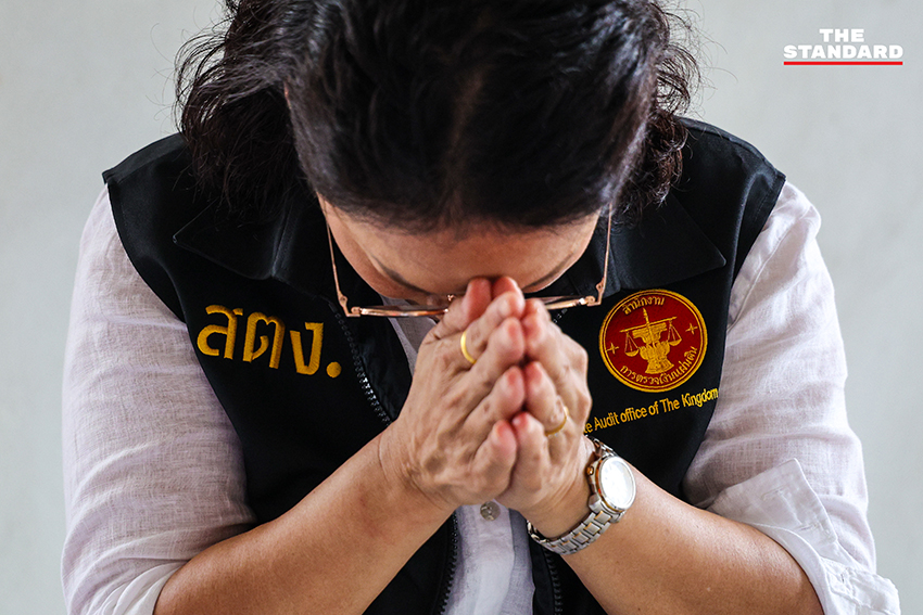 ภาพพิธีทำบุญครบรอบ 1 ปี เหตุอาคาร สตง. ถล่ม เพื่ออุทิศกุศลแด่ผู้เสียชีวิต 93 ราย พร้อมเรียกร้องทบทวนมาตรฐานความปลอดภัย 1