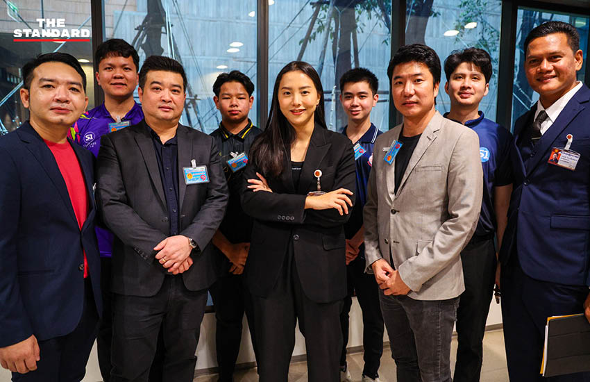 บิ๊ก สระบุรี (อรรถสิทธิ์ มหิธิ) ยื่นหนังสือร้องเรียนต่อ รักชนก ศรีนอก และ นนท์ ไพศาลลิ้มเจริญกิจ สส. พรรคประชาชน ที่รัฐสภา เพื่อทวงสัญญารัฐบาลปลดล็อกกีฬาสนุกเกอร์พ้น พ.ร.บ. การพนัน 3