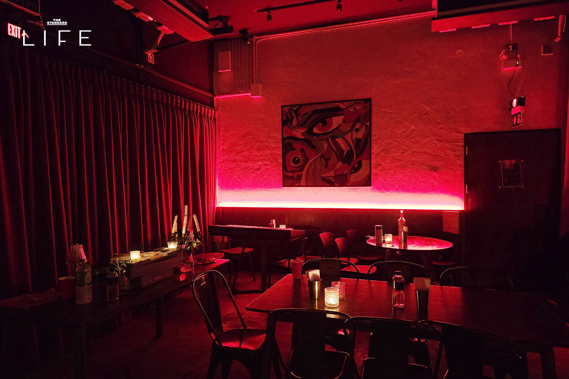 ค็อกเทล Signature Chords และบรรยากาศของ Black Cabin บาร์ทองหล่อ 8