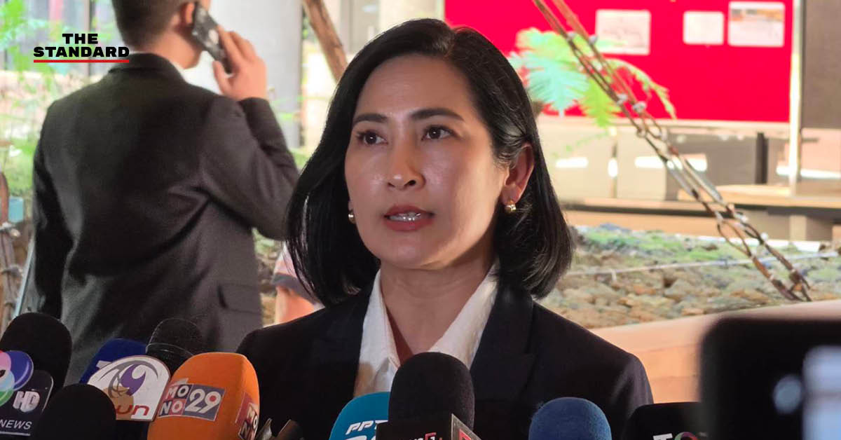 โลโก้พรรคประชาธิปัตย์หรือภาพสมาชิก พร้อมข้อความเสนอญัตติแก้ปัญหา PM 2.5