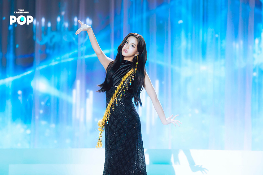 ภาพบรรยากาศคอนเสิร์ต EMI BONNIE : LOVE SESSION ที่ เอมี่ ทสร และ บอนนี่ ภัทราภัสร์ มอบความสุขให้แฟนเพลง 7