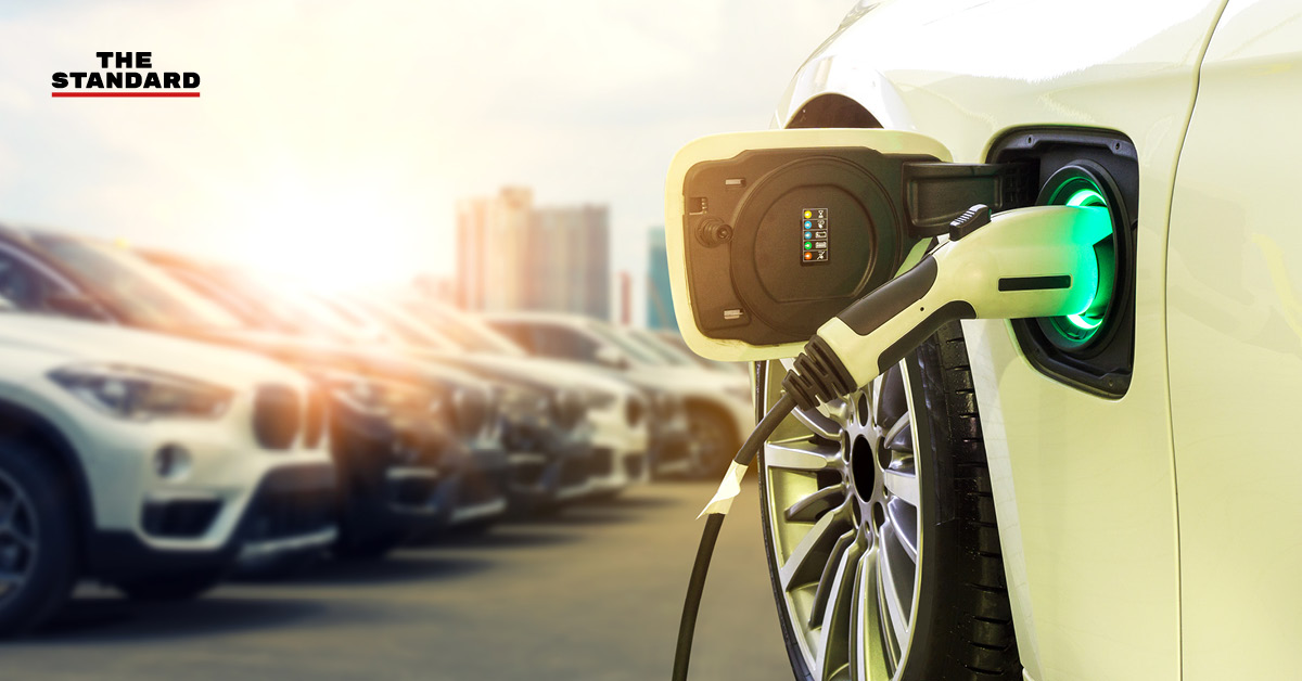 ภาพอินโฟกราฟิกแสดงการคุมเข้มฉลากรถ EV ต้องแจ้งสเปกและเงื่อนไขประกันแบตเตอรี่