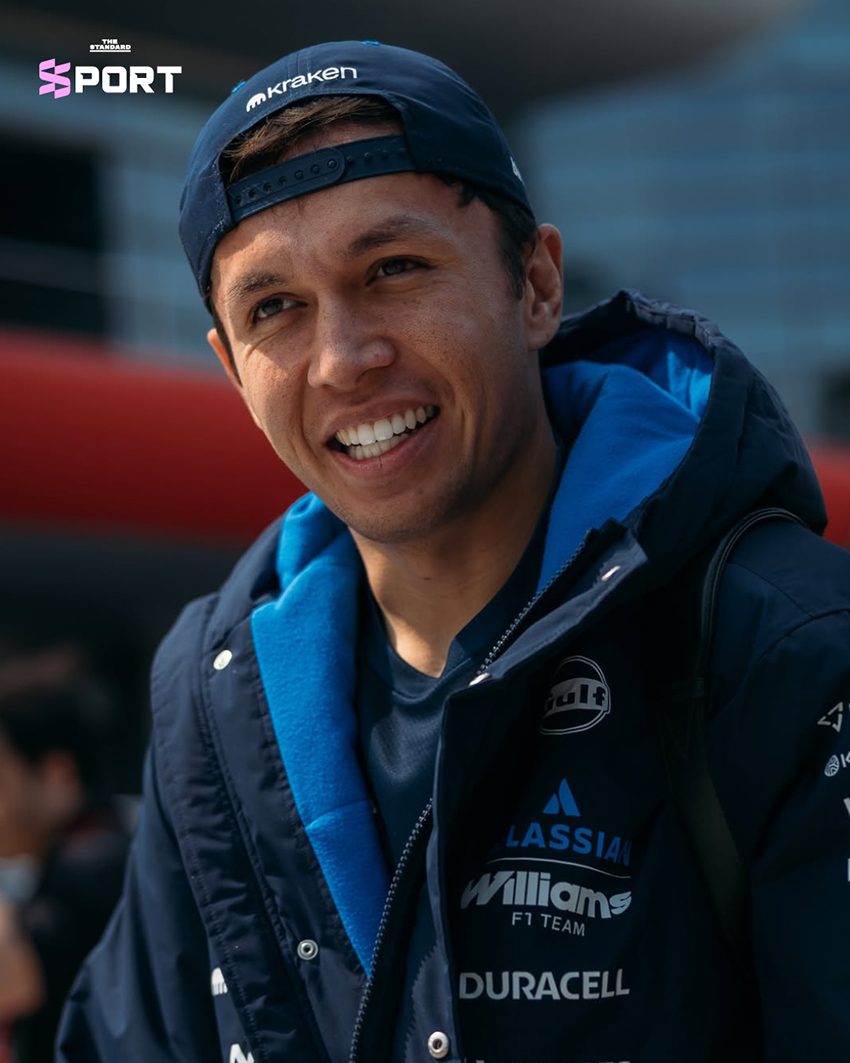 ภาพนักแข่ง F1 สวมใส่เสื้อผ้าสไตล์ Paddock ก่อนการแข่งขัน Chinese Grand Prix 2026 ที่สนาม Shanghai International Circuit 6