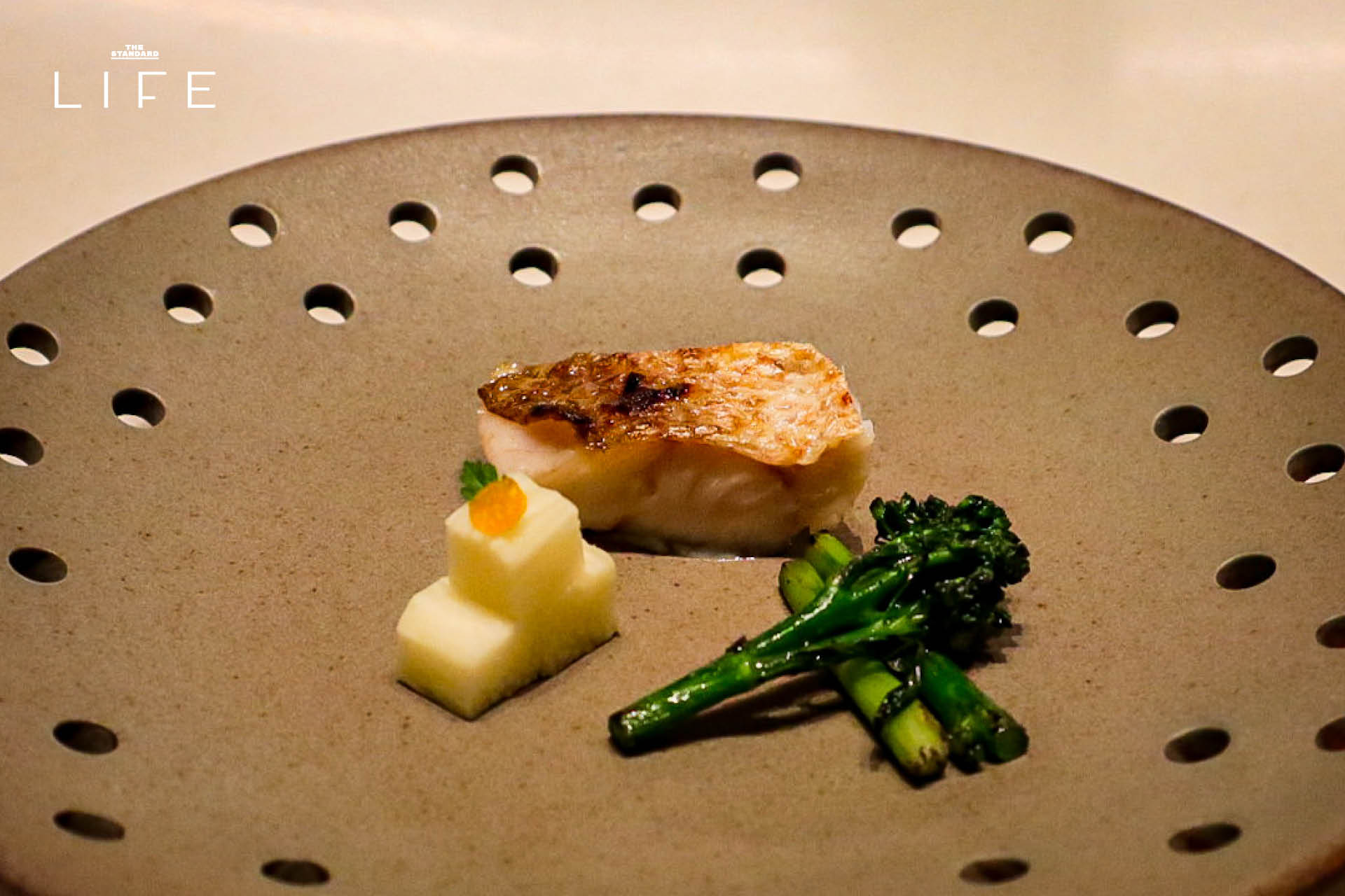 ภาพอาหารโอมากาเสะจากร้าน Fillets ที่ One Bangkok พร้อมนำเสนอเทคนิคการปรุงสไตล์ Kappo โดยเชฟแรนดี้ 10