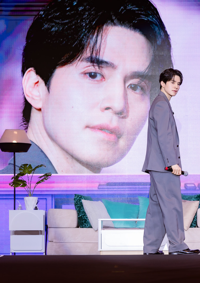 อี ดง-อุค นักแสดงหนุ่มยิ้มแย้มในงานแฟนมีตติ้งอันแสนอบอุ่นที่กรุงเทพฯ 3