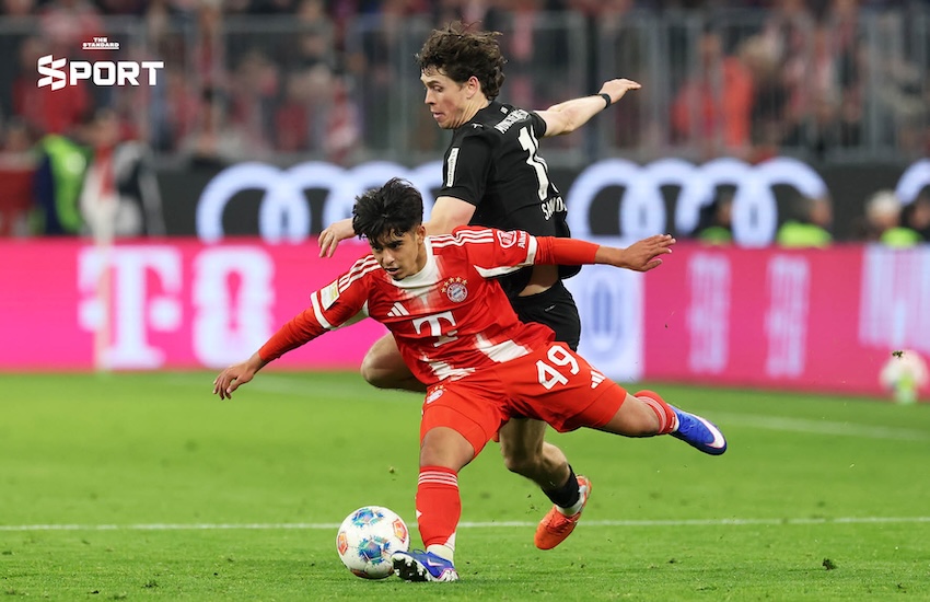 ไมคอน คาร์โดโซ ดาวรุ่งบาเยิร์น มิวนิค ขณะลงสนามประเดิมทีมชุดใหญ่ในบุนเดสลีกา 3