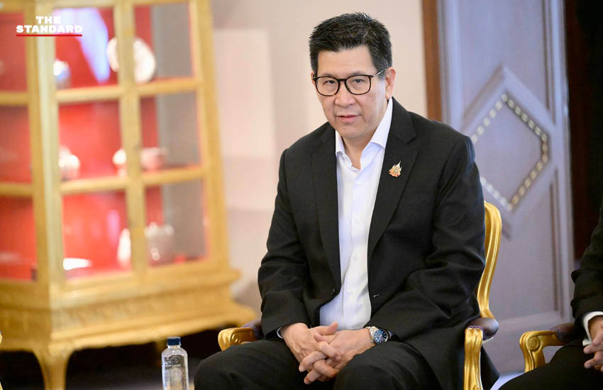 Brad Smith จาก Microsoft เข้าพบ อนุทิน ชาญวีรกูล หารือลงทุน AI-คลาวด์ 1 พันล้านดอลลาร์ในไทย 4