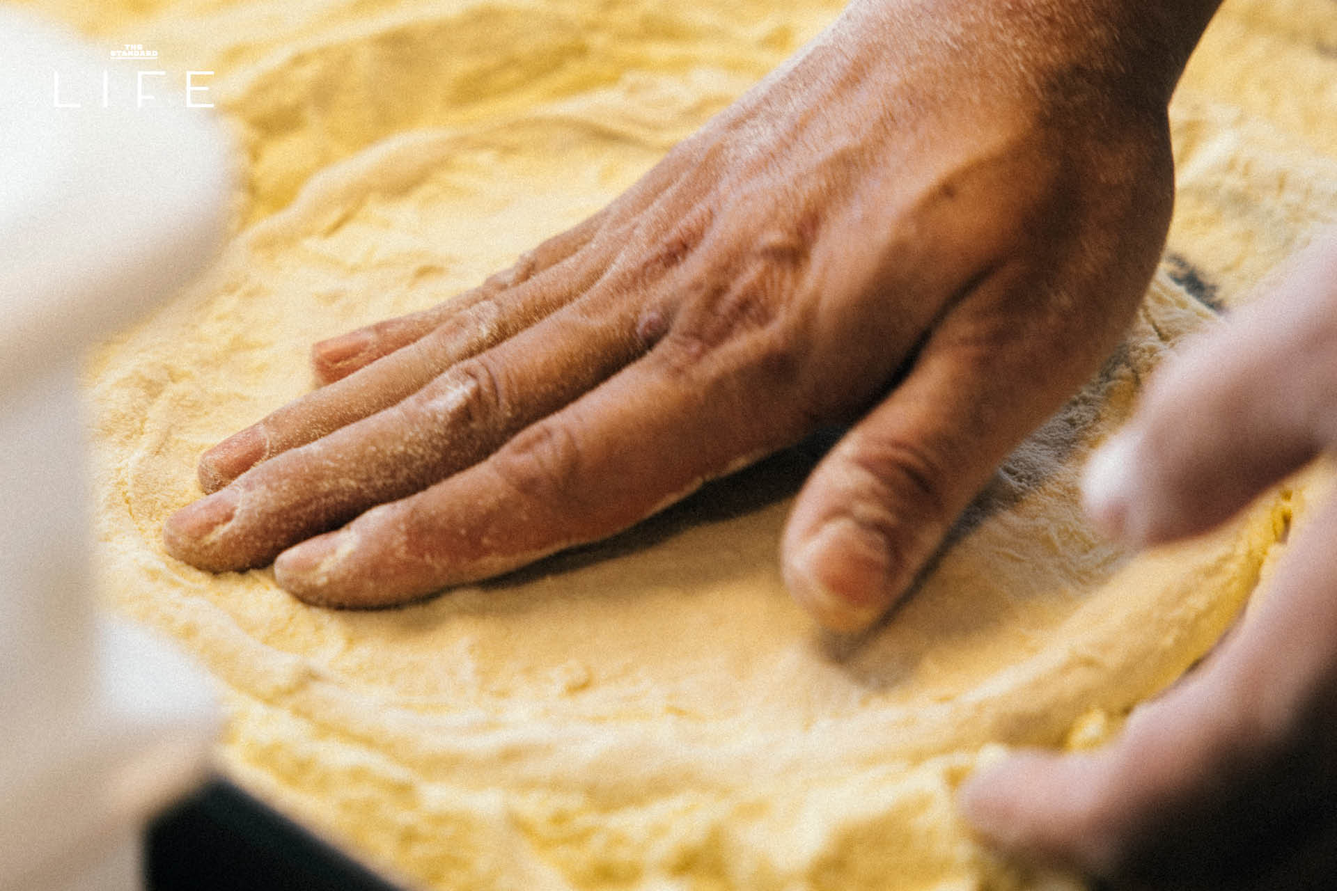 แซนด์วิชแป้งพิซซ่า Panuozzo ไส้แน่นจากร้าน Mini Maru 3