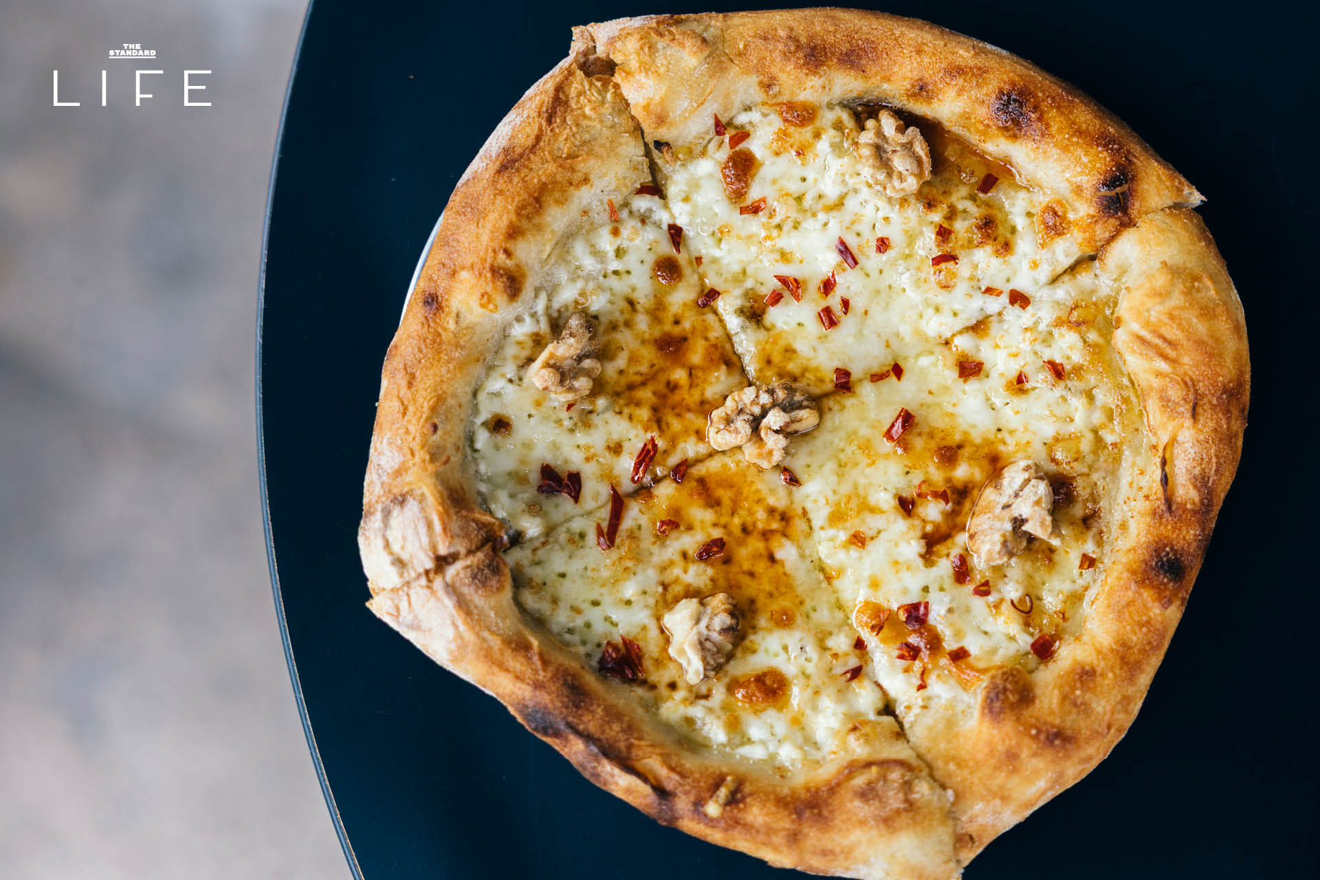 แซนด์วิชแป้งพิซซ่า Panuozzo ไส้แน่นจากร้าน Mini Maru 6