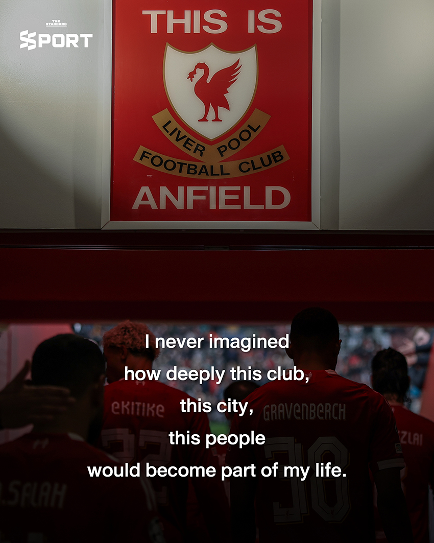 โมฮาเหม็ด ซาลาห์ นักฟุตบอลลิเวอร์พูล โบกมืออำลาแฟนบอลที่แอนฟิลด์ 2