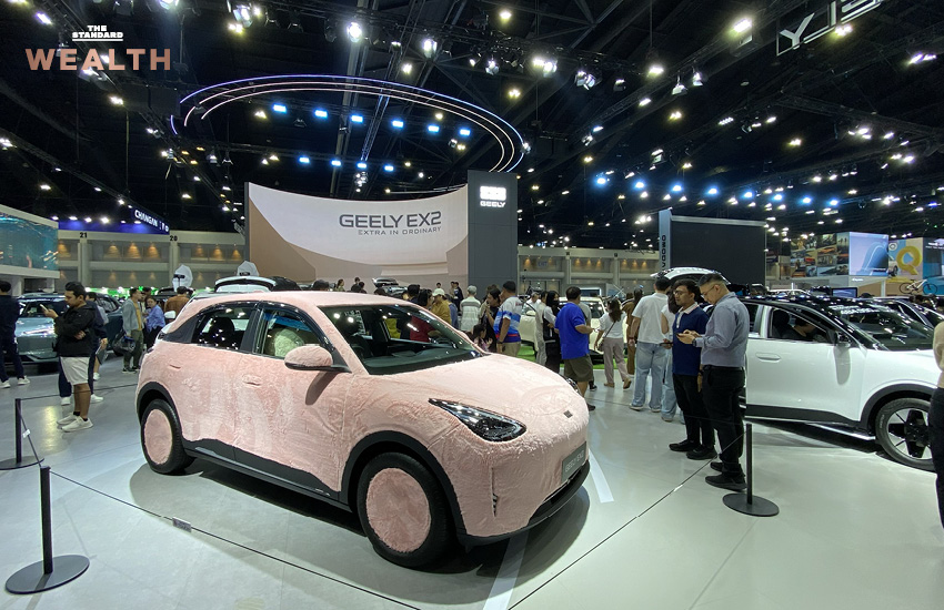 บรรยากาศงาน มอเตอร์โชว์ 2026 ผู้คนแห่ชมรถยนต์ไฟฟ้า EV คึกคัก ยอดจองพุ่งรับน้ำมันแพง 5