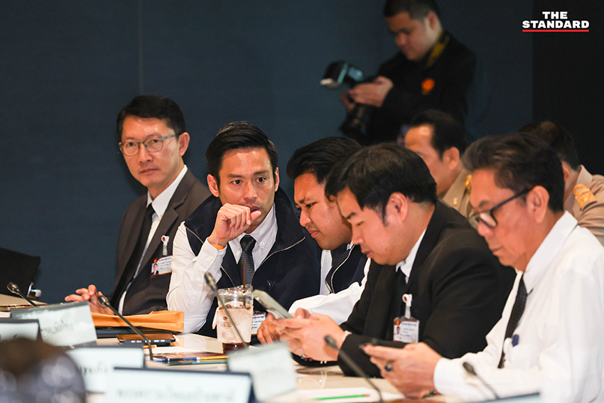 การประชุมตัวแทนพรรคการเมืองในสภาผู้แทนราษฎร ที่มีมติให้ สส. จ่ายค่าอาหารเอง 7