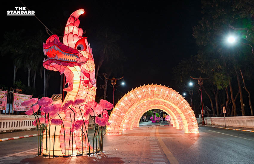 บรรยากาศความยิ่งใหญ่ของงาน น่าน The Legacy of Love ที่จังหวัด น่าน ซึ่งจัดขึ้นเพื่อสืบสานประเพณีและวัฒนธรรมล้านนาในช่วงปลายปี 17