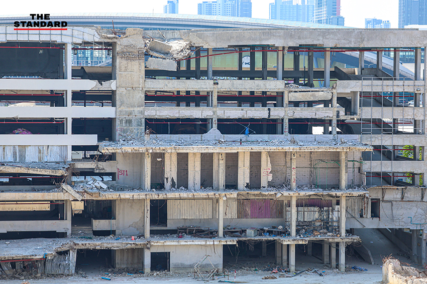 ภาพซากอาคาร สตง. ที่พังถล่มลงมา เนื่องจากปัญหาการทุจริตและคอนกรีตไม่ได้มาตรฐาน 14