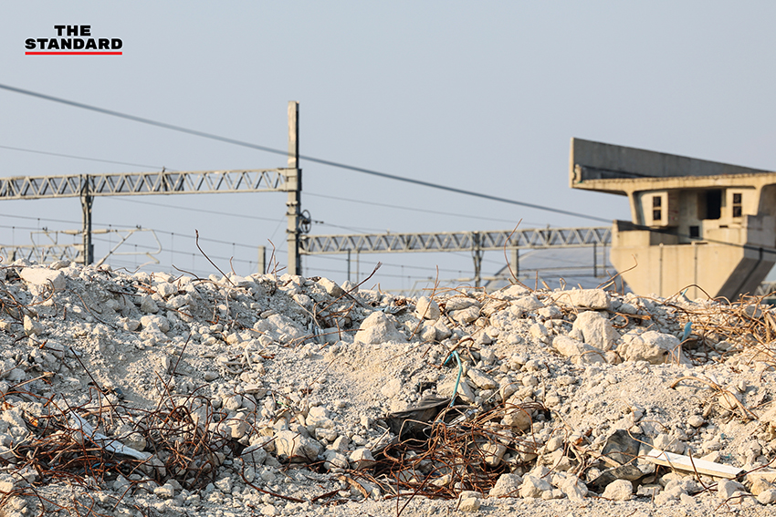 ภาพซากอาคาร สตง. ที่พังถล่มลงมา เนื่องจากปัญหาการทุจริตและคอนกรีตไม่ได้มาตรฐาน 18