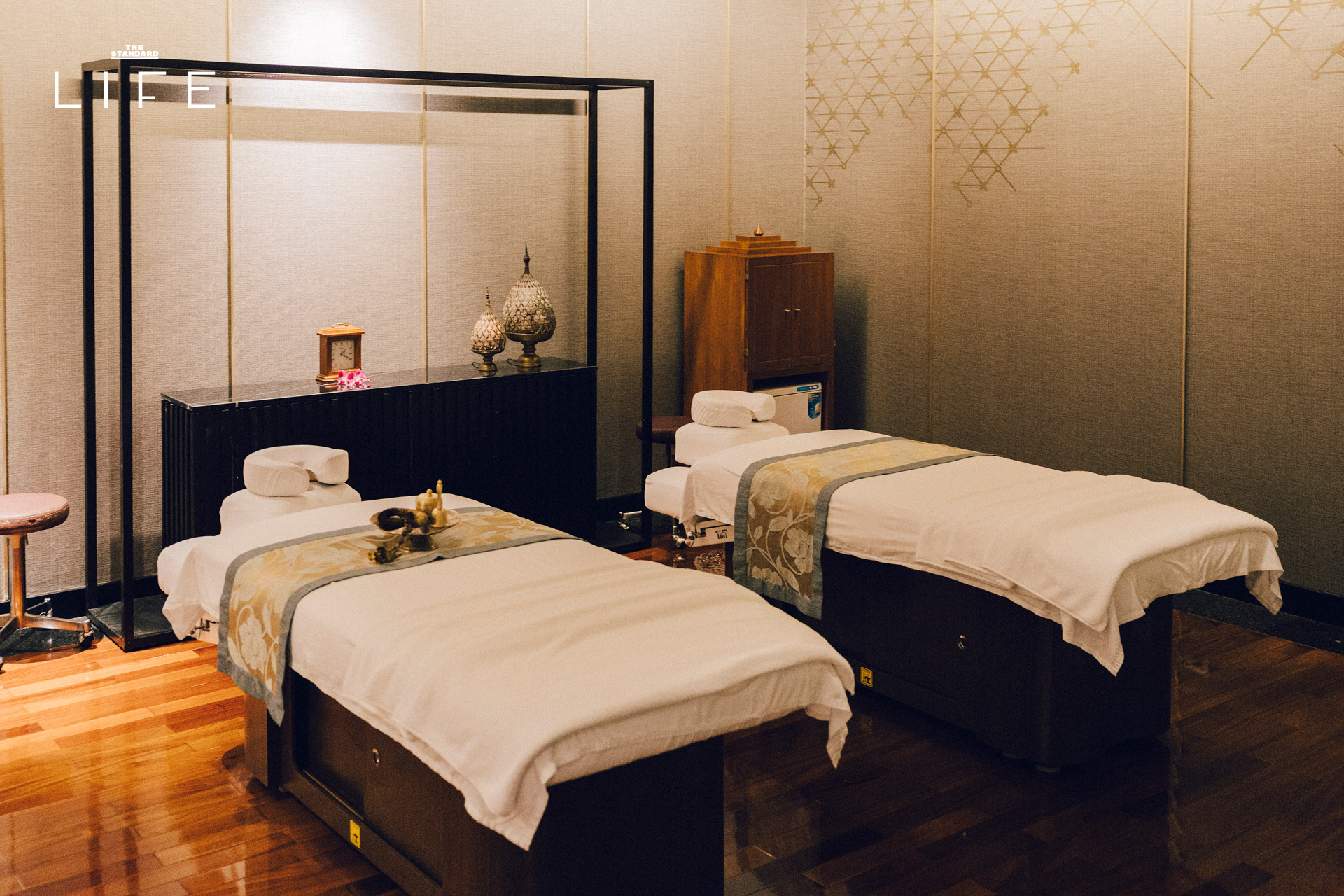 ภาพบรรยากาศการทำทรีตเมนต์ Office Syndrome Melt-Away ที่ Athenee Spa ช่วยบรรเทาอาการปวดหลัง 6