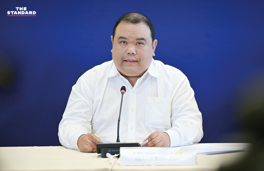 ภาพประกอบข่าว กองทุนน้ำมันเชื้อเพลิงชี้แจงการปรับขึ้นราคาน้ำมัน และกระทรวงพาณิชย์ลงพื้นที่ตรวจสอบปั๊มน้ำมัน 4