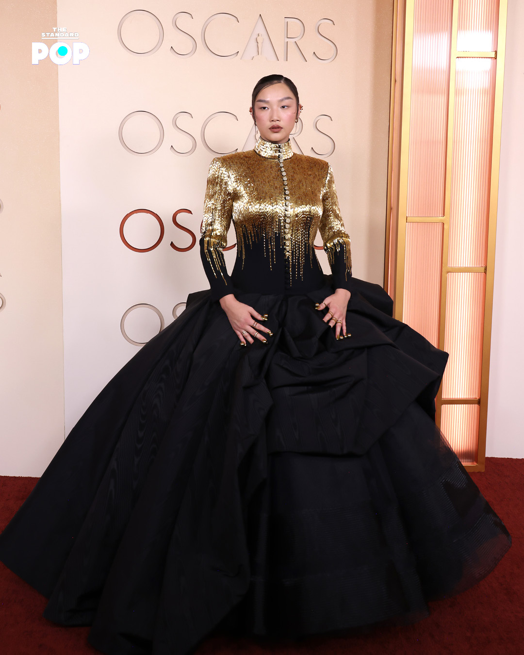 Elle Fanning ในชุดเดรสสีชมพูอ่อนเดินพรมแดงงาน Oscars 2026 5